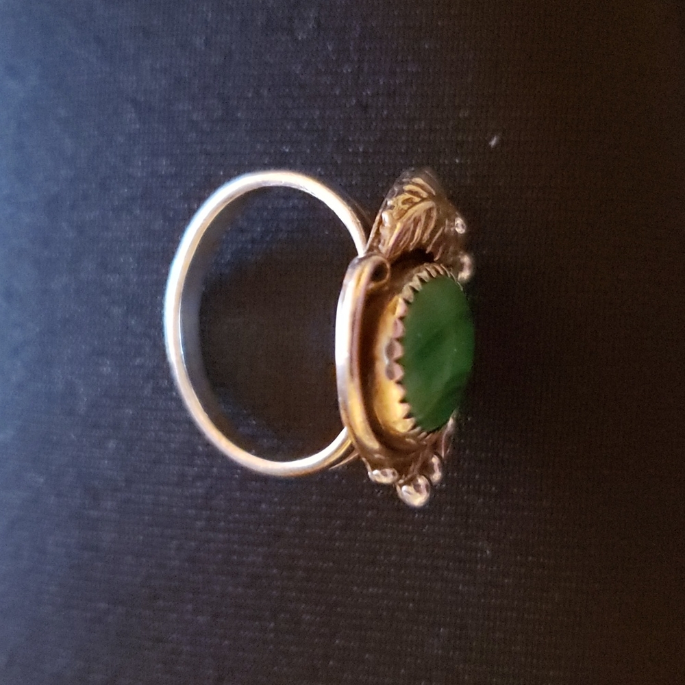 GUC Malachite Feather Ring, Size 5.5 - Picture 2 of 6